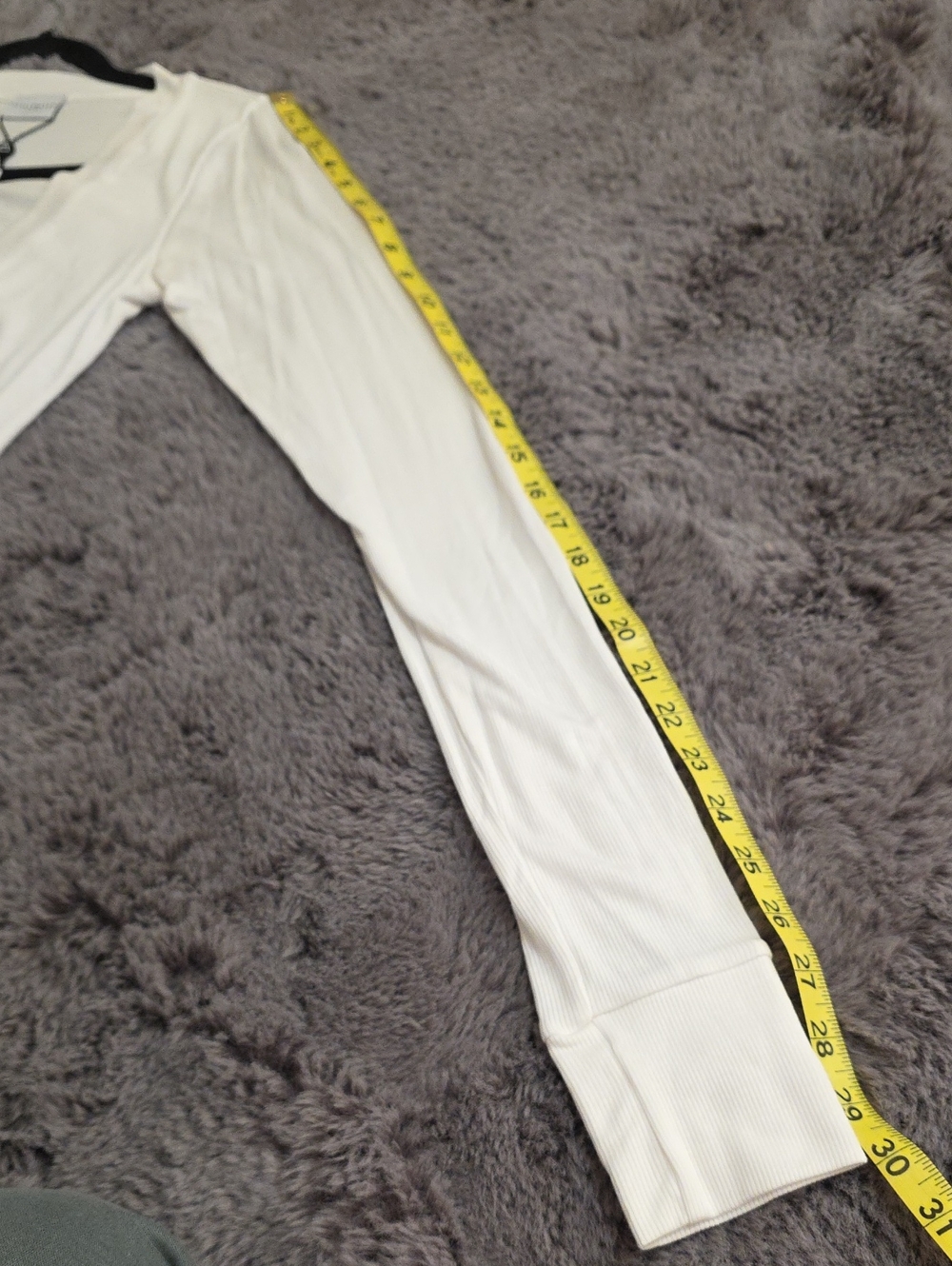 Stillwater Soft Ribbed White Long Long-Sleeve V-Neck Bodysuit Large - Picture 8 of 10